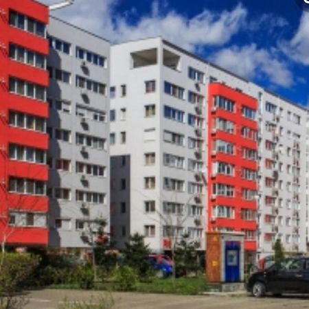 Arad Chic Apartament Uta Exterior foto